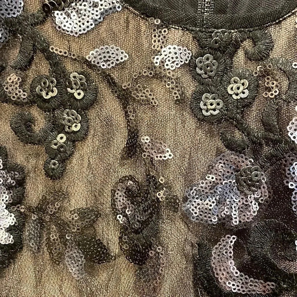 BCBG MaxAzria Savanah black beaded sleeveless top - Picture 3 of 11